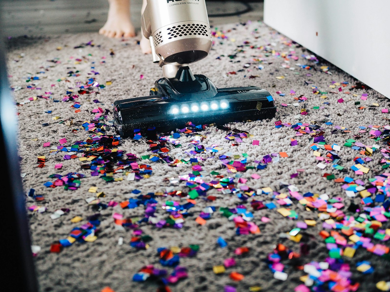 Freshly cleaned carpet and flooring, Silv's Cleaning